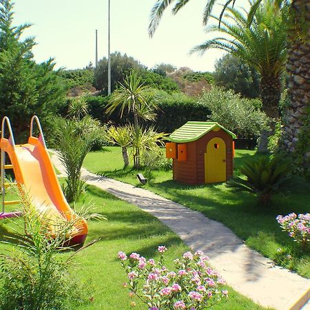Palm Village Villasimius Extérieur photo
