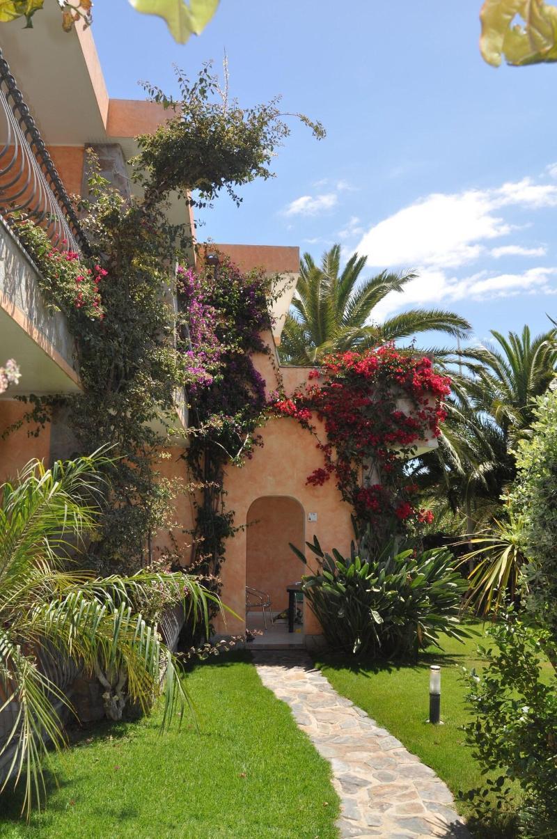 Palm Village Villasimius Extérieur photo