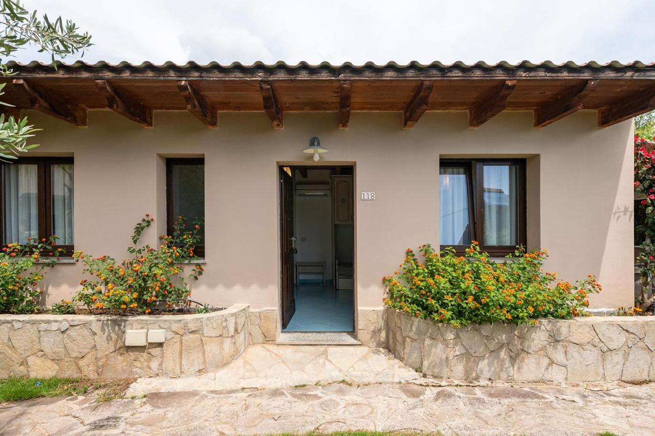 Palm Village Villasimius Extérieur photo