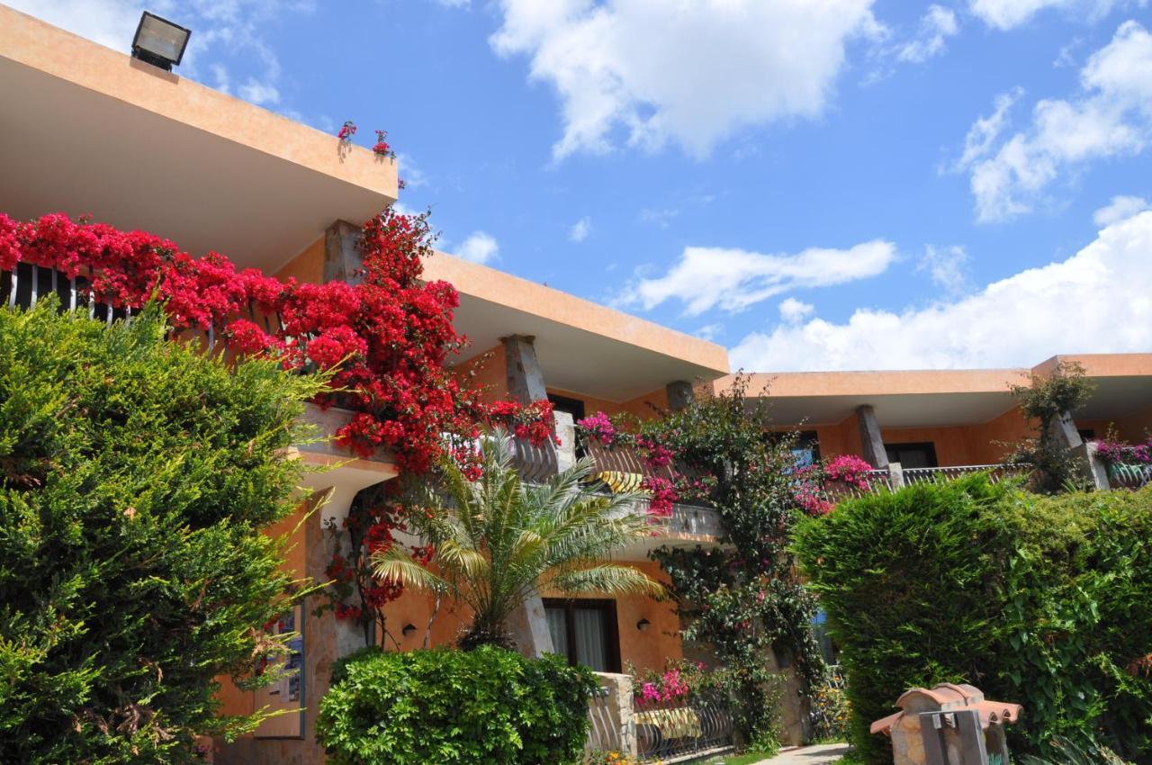 Palm Village Villasimius Extérieur photo